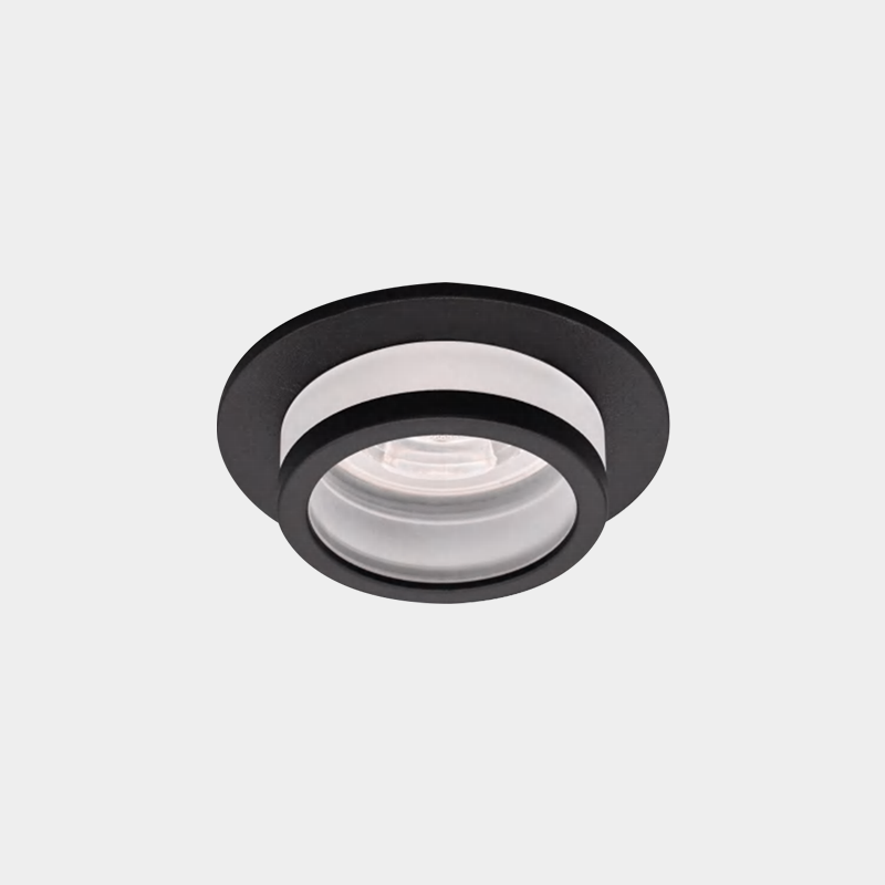 Recessed downlight for high CRI commercial interiors